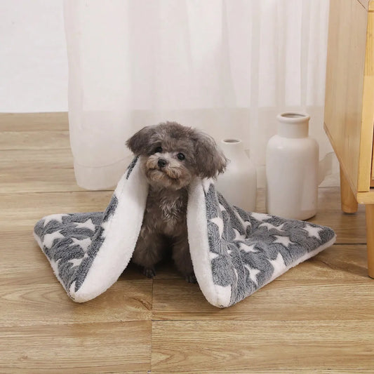 Thick Plush Pet Mat with Star Pattern,